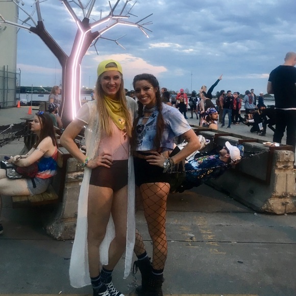 Cropped band tee - Picture 13 of 16